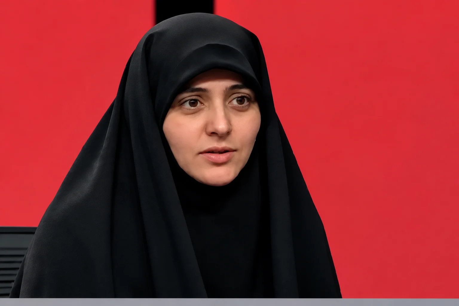 باهنر: مجری سابق شبکه افق که گفته بود «از ایران بروید»، خودش از کشور رفته است